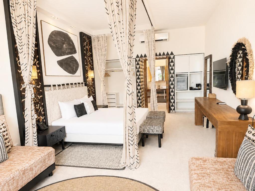 Sandies Nungwi room to post